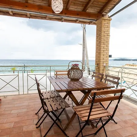 Seaview Stone In Apartment Ipsos